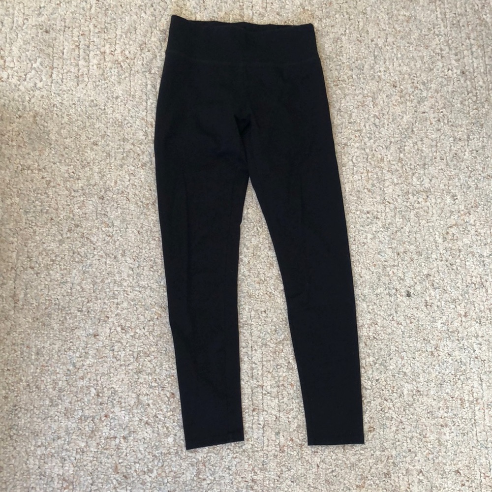 Black leggings
